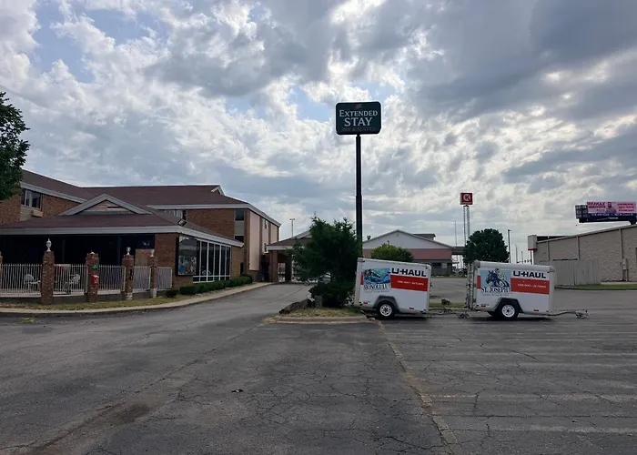 Extended & I-57 Hotel Marion
