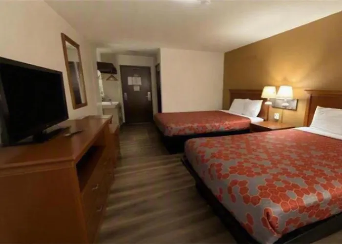 Extended & I-57 Hotel Marion